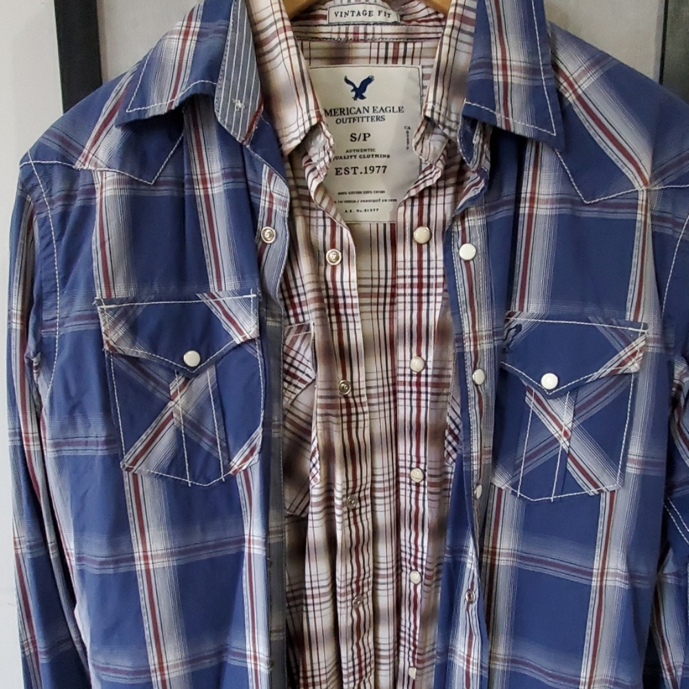 2 classic American eagle outfitters button down shirts